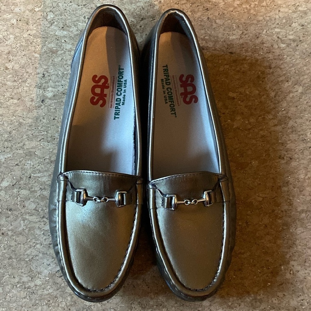 SAS Metro Slip On Loafer size 8.5
